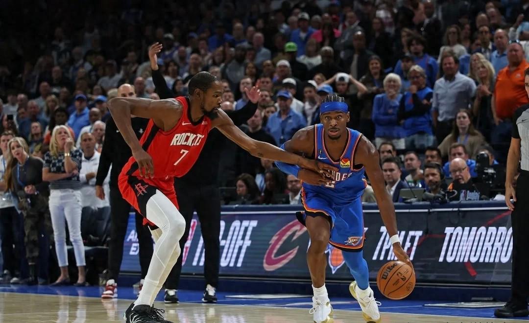 华体会赛事-末节输18分!火箭崩盘遭雷霆双杀,杜兰特被羞辱,休媒喊杀谢泼德